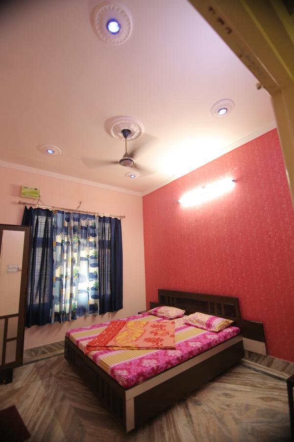 Hotel Madhusudan Rishīkesh Exterior foto